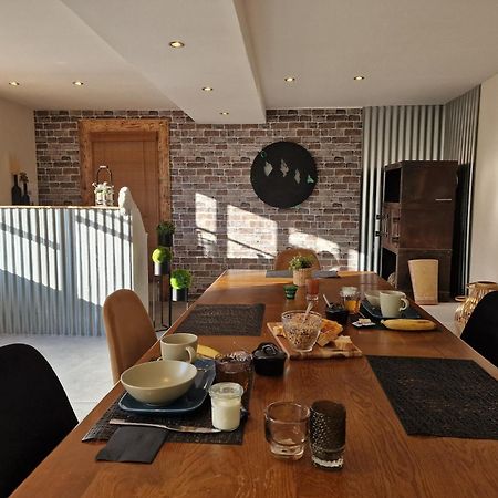 Gite L'Enclos O Rendez-Vous Roquefeuil-Pays De Sault- Avec Jardin Luaran gambar