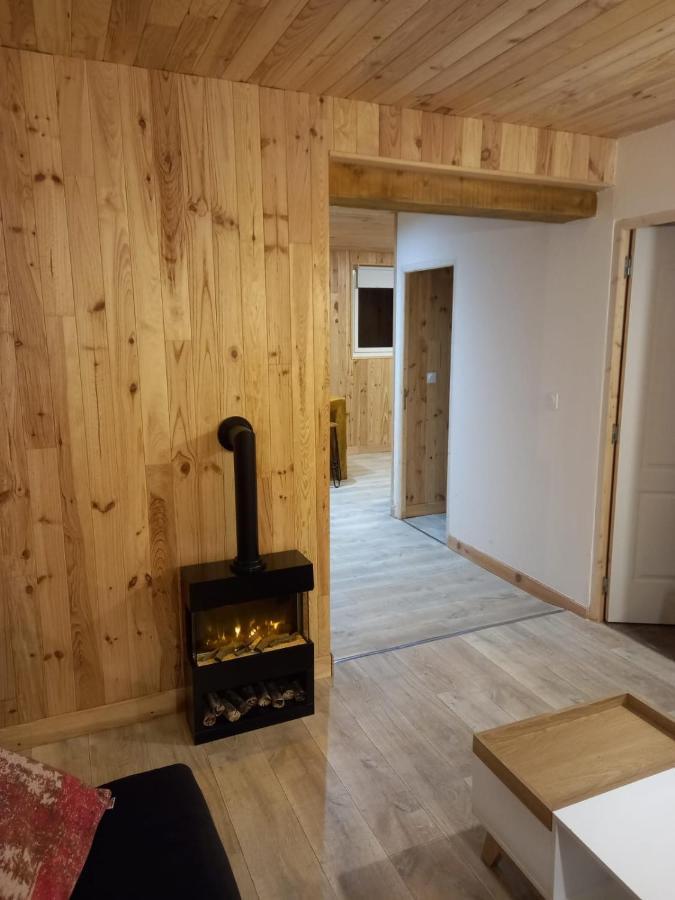 Gite L'Enclos O Rendez-Vous Roquefeuil-Pays De Sault- Avec Jardin Luaran gambar