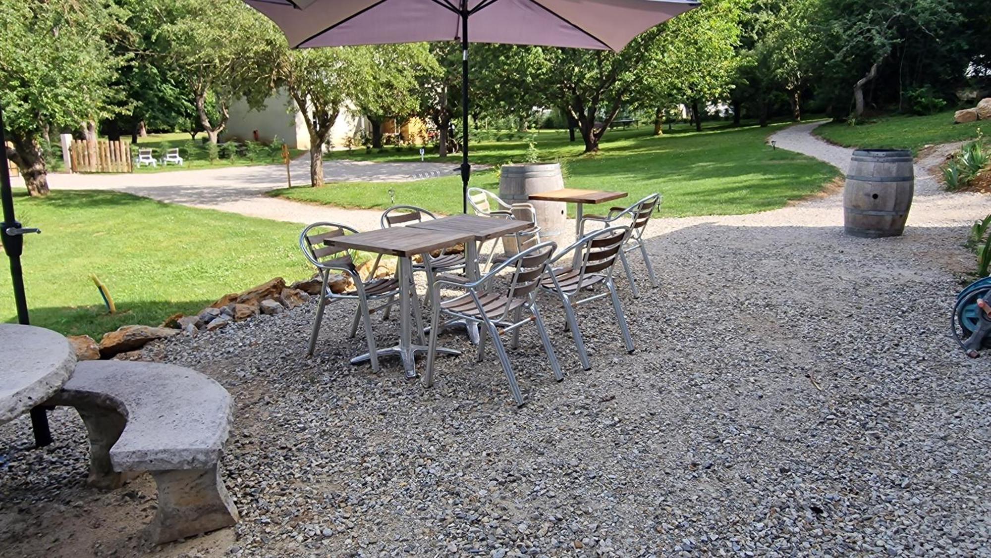 Gite L'Enclos O Rendez-Vous Roquefeuil-Pays De Sault- Avec Jardin Luaran gambar